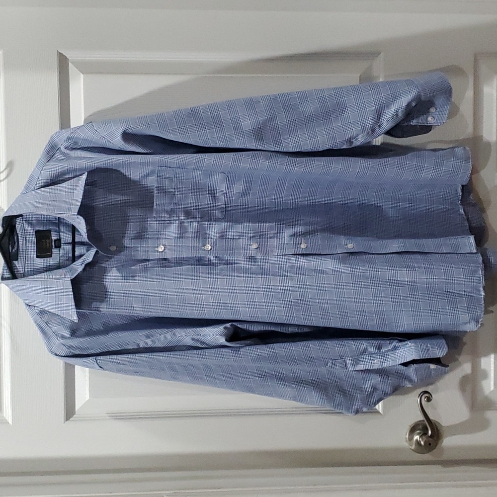 The Shirt Shop Houndstooth Button Down Collared Shirt in Blue XL